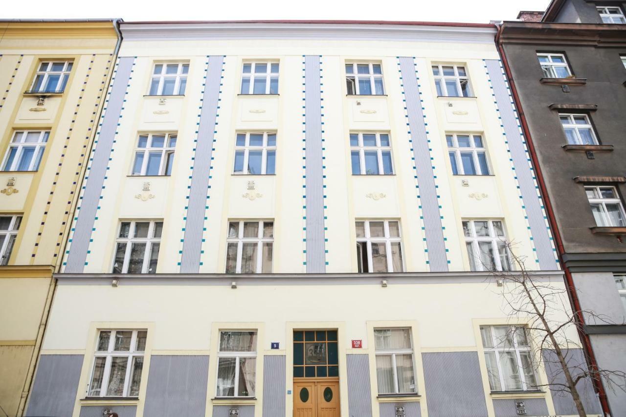 Charming Close To Old Town&metro Lejlighed *