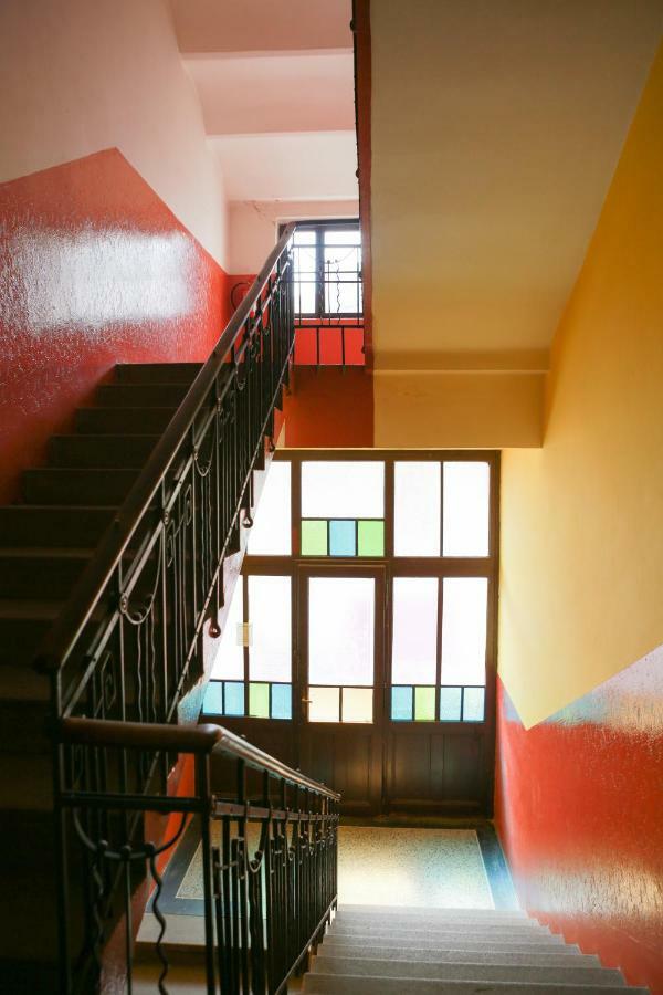 Charming Close To Old Town&metro Lejlighed *